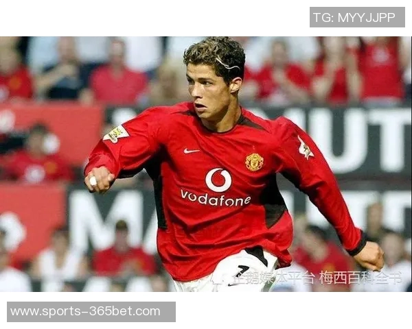 希勒评选英超第12轮最佳阵容皮克福德埃泽摩根罗杰斯等球员入选