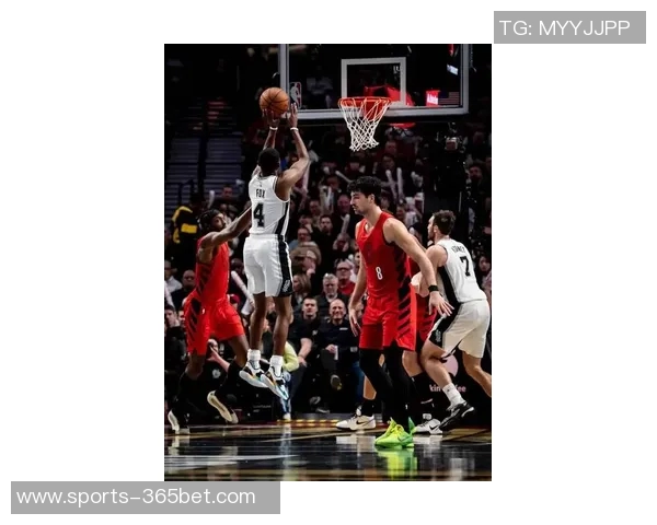 福克斯：今晚球队在胜利中展现成长与成熟的表现