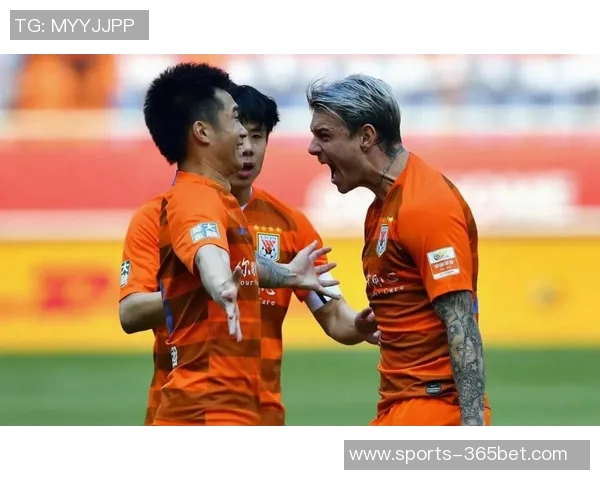 阿尔瓦罗即将加盟泰山队经纪人确认签约事宜已进入最后阶段 阿尔瓦罗即将加盟泰山队经纪人确认签约事宜已进入最后阶段